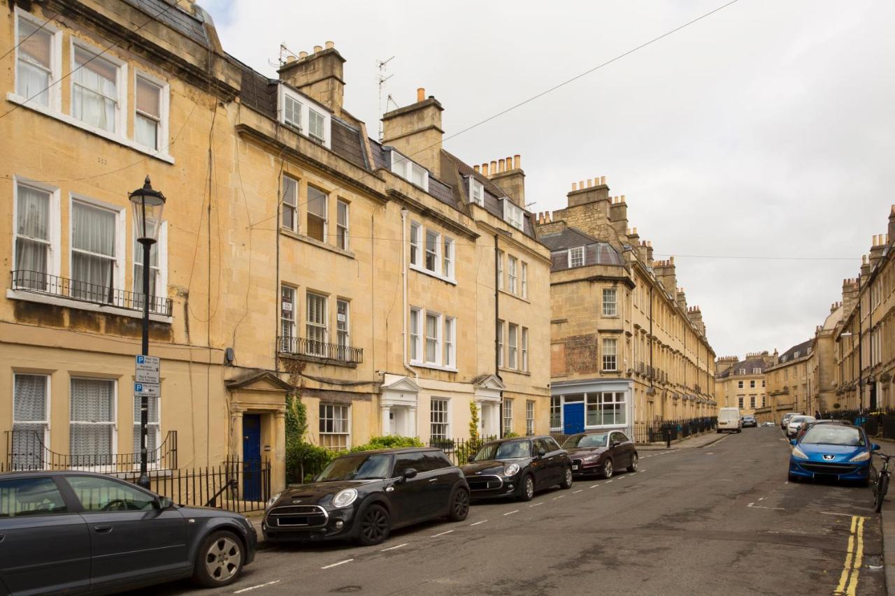 1 Bed Georgian Apartment In Bath City Centre Exterior photo